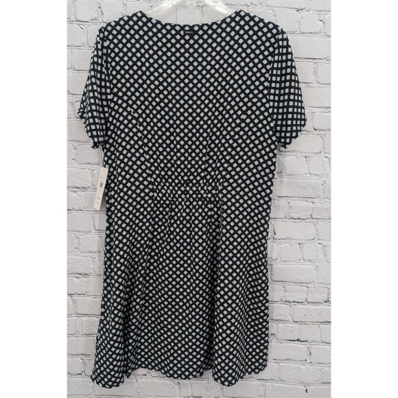 NEW RVCA Understated Women's Floral Black & White Mini Dress Size XL/14 - Picture 2 of 14